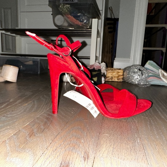 NWT H&M sandal - Picture 1 of 3